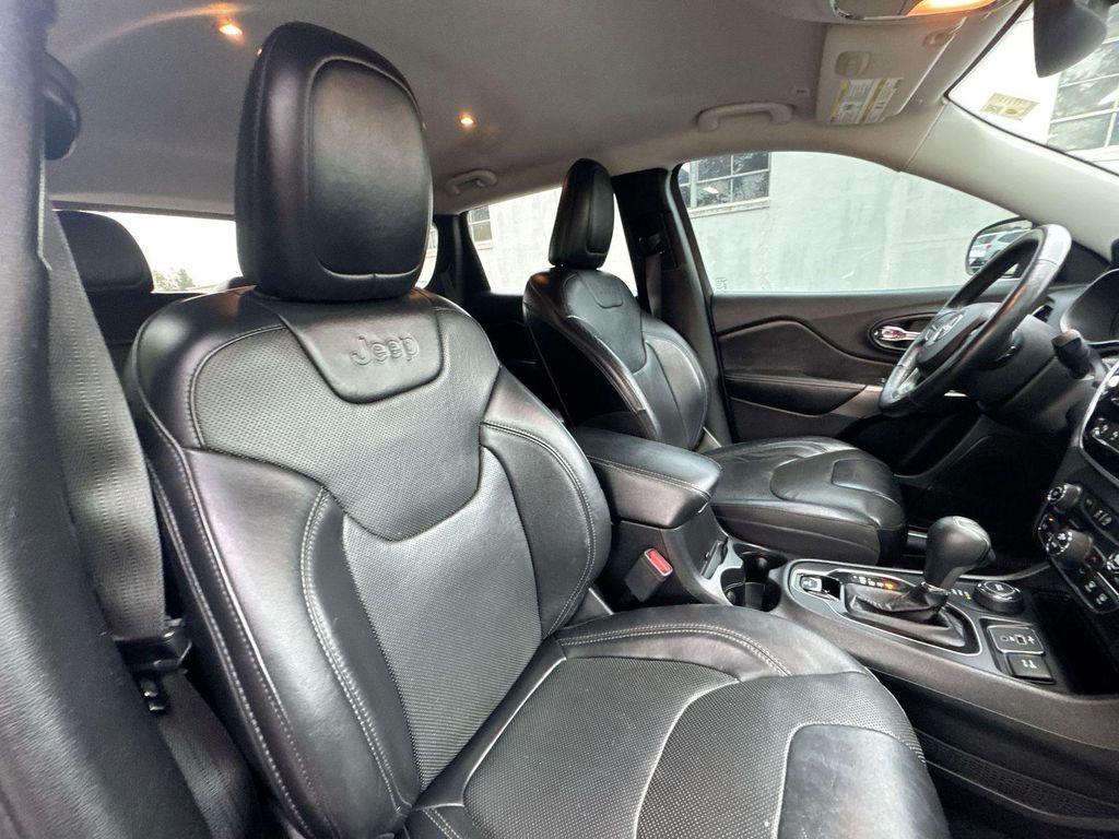 used 2019 Jeep Cherokee car, priced at $11,790