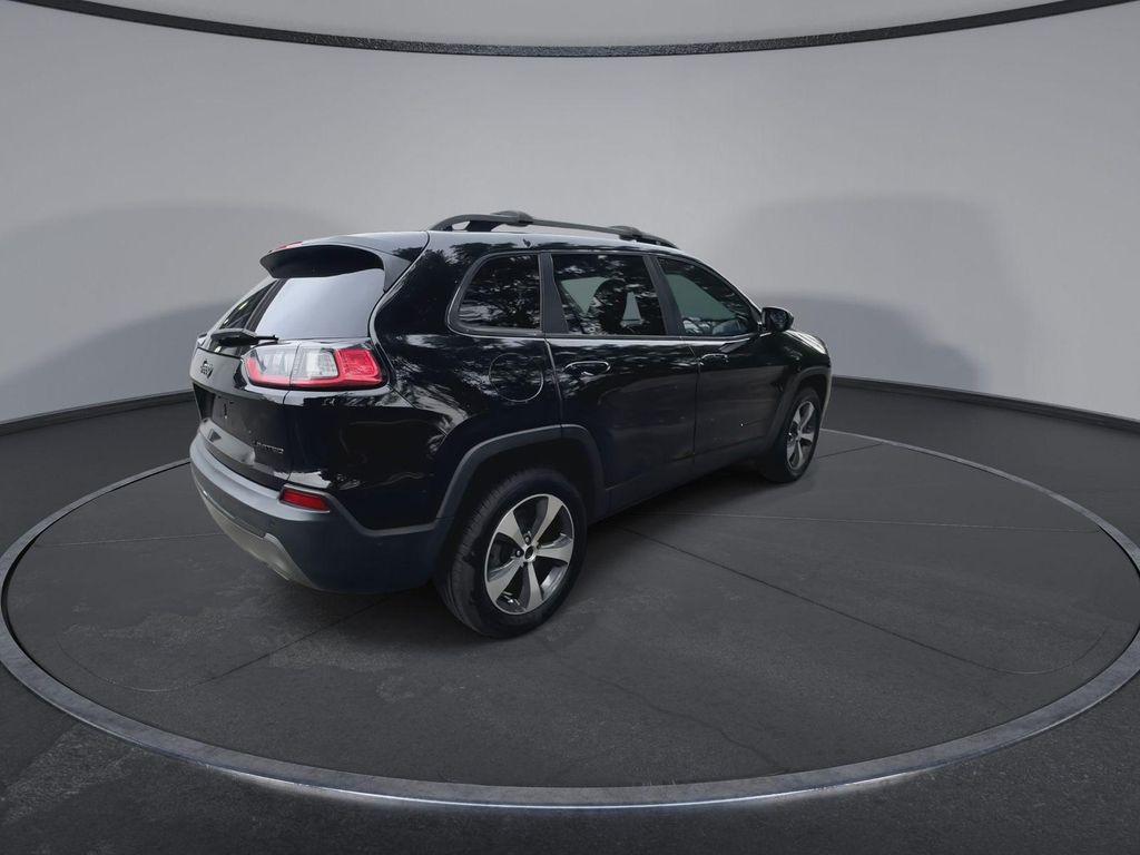 used 2019 Jeep Cherokee car, priced at $11,790