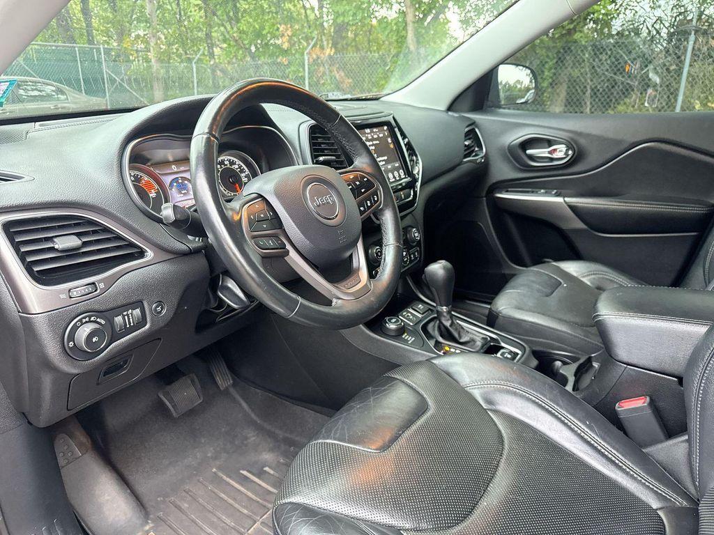 used 2019 Jeep Cherokee car, priced at $11,790