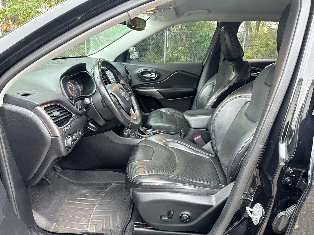 used 2019 Jeep Cherokee car, priced at $11,790