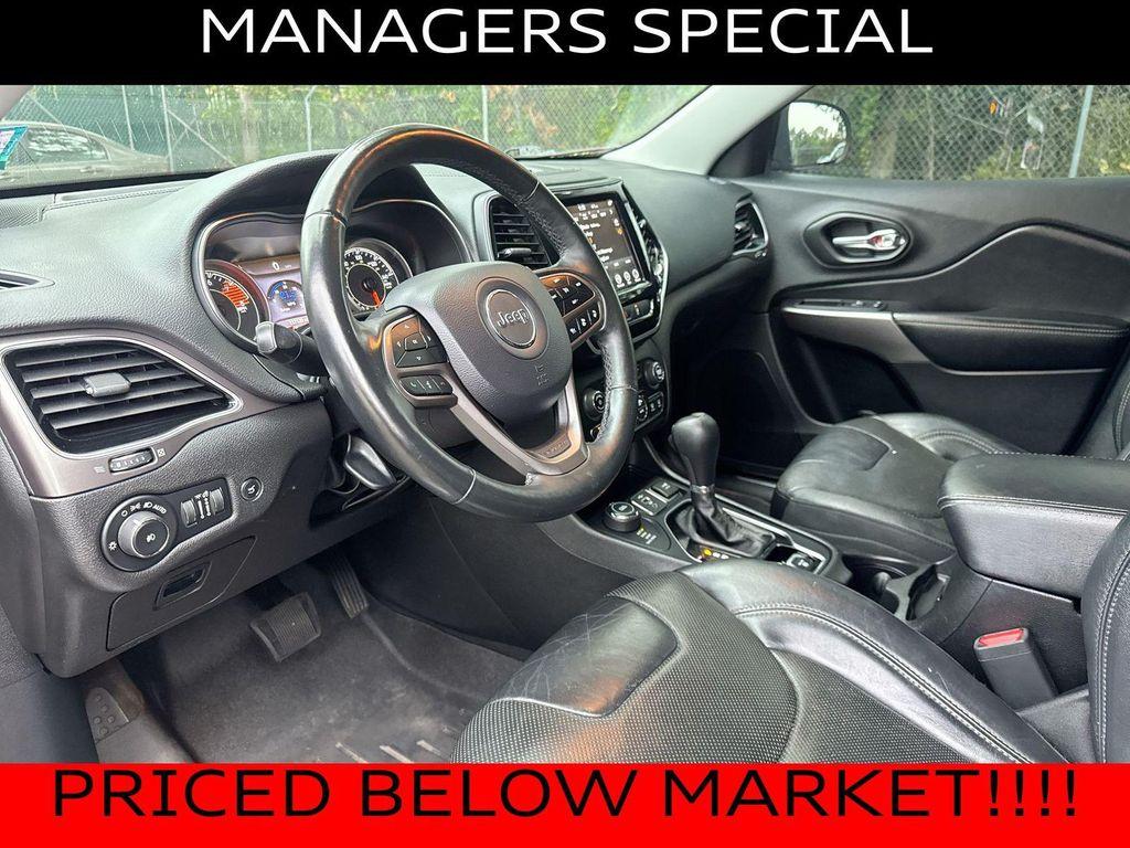 used 2019 Jeep Cherokee car, priced at $10,990