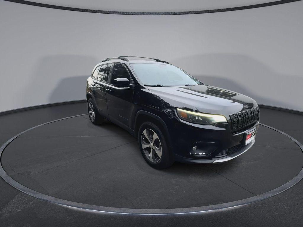 used 2019 Jeep Cherokee car, priced at $11,790
