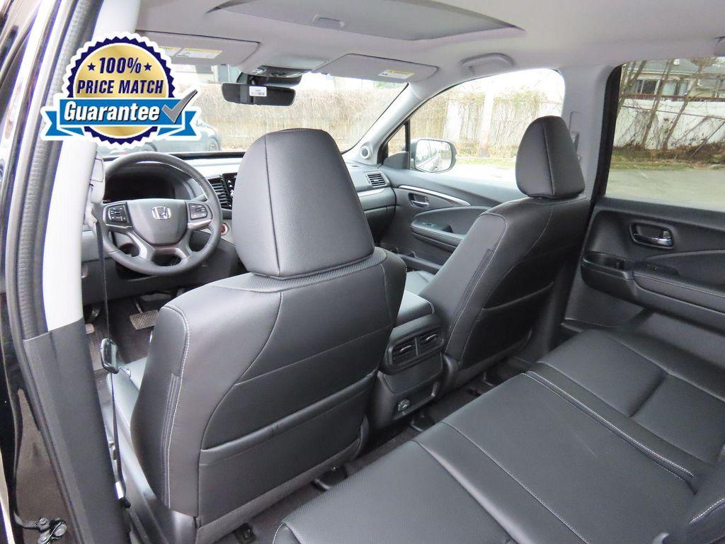 new 2025 Honda Ridgeline car, priced at $39,159