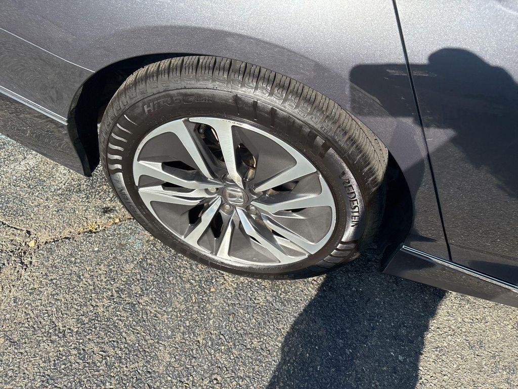 used 2021 Honda Accord Hybrid car, priced at $20,790