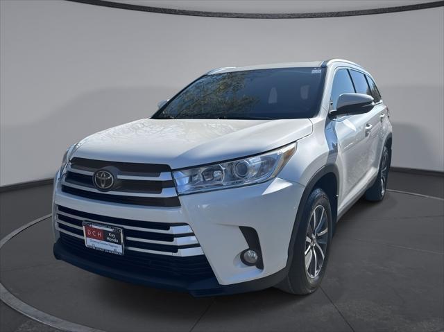 used 2019 Toyota Highlander car, priced at $24,271