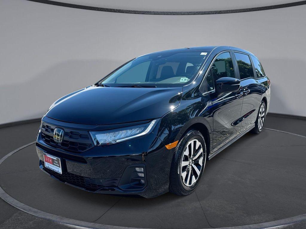 used 2025 Honda Odyssey car, priced at $39,990