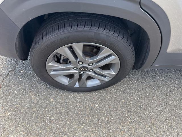 used 2021 Kia Seltos car, priced at $13,051