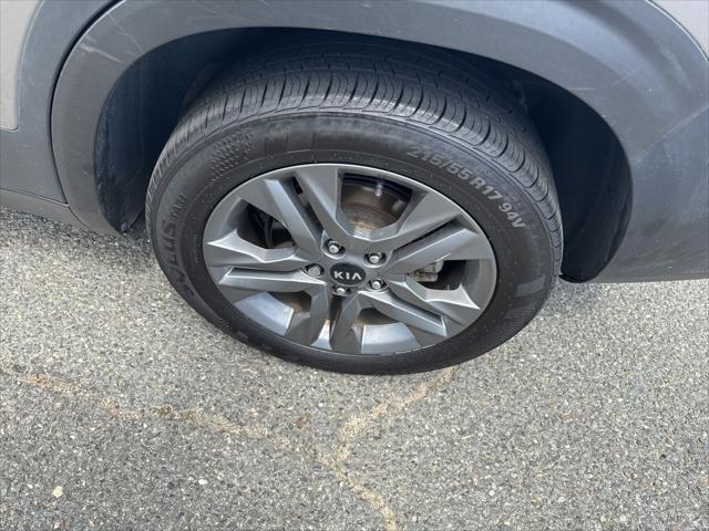 used 2021 Kia Seltos car, priced at $13,051