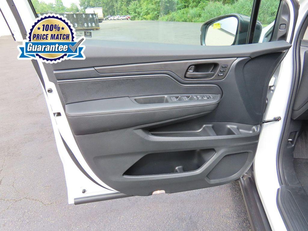 new 2026 Honda Odyssey car, priced at $44,484