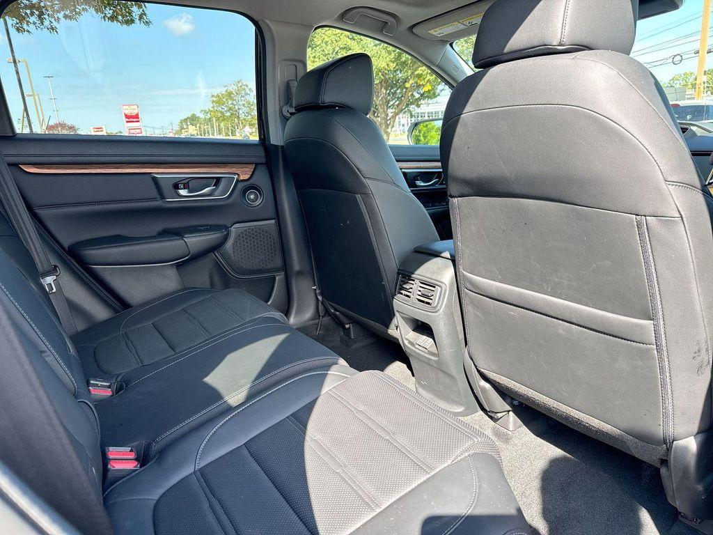 used 2022 Honda CR-V car, priced at $25,000