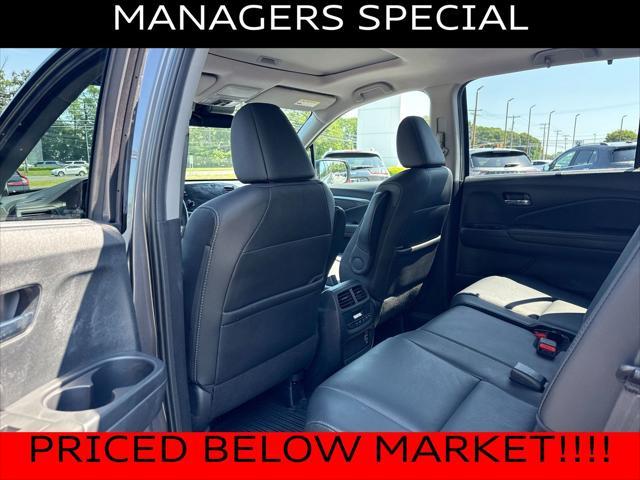 used 2022 Honda Pilot car, priced at $29,300