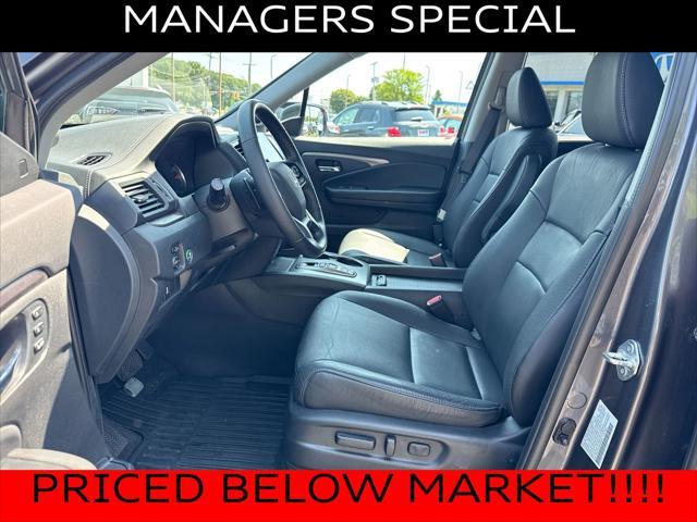 used 2022 Honda Pilot car, priced at $29,300