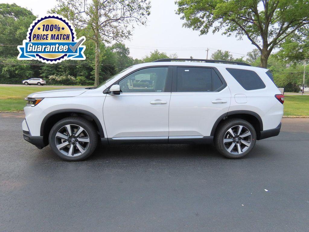 new 2025 Honda Pilot car, priced at $48,609