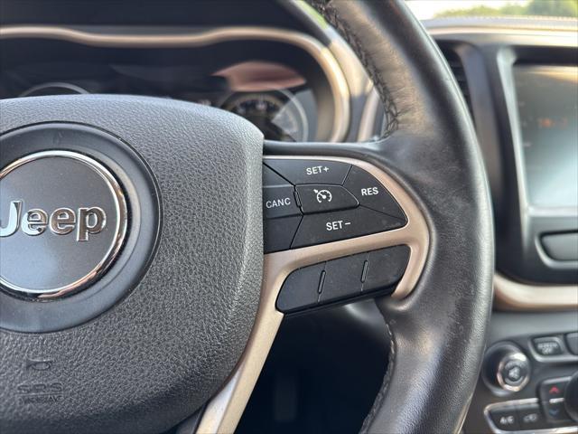 used 2016 Jeep Cherokee car