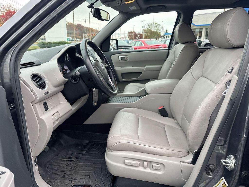 used 2013 Honda Pilot car, priced at $10,000