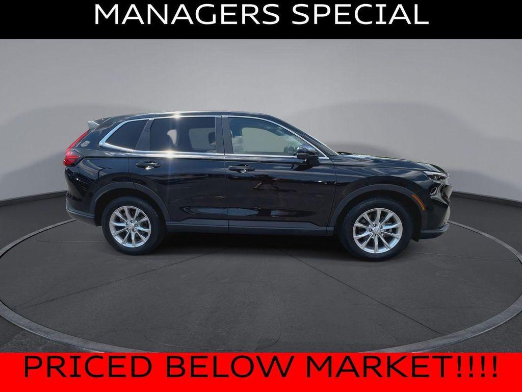 used 2023 Honda CR-V car, priced at $30,990