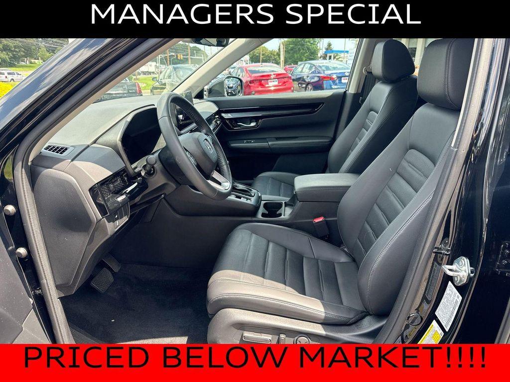 used 2023 Honda CR-V car, priced at $30,990