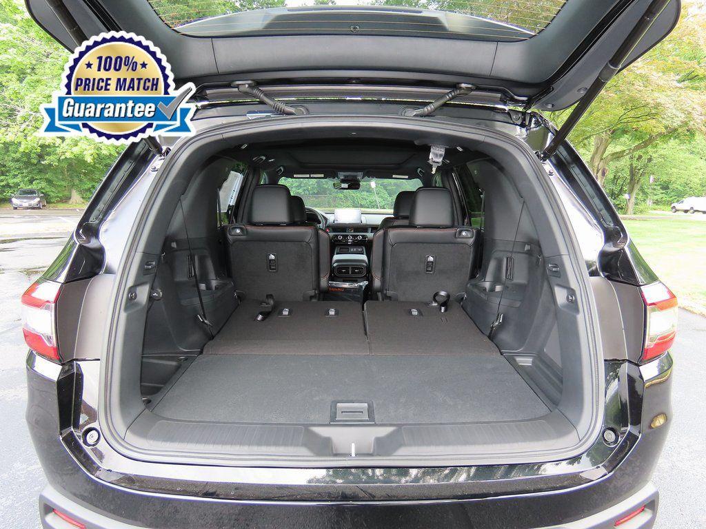 new 2025 Honda Pilot car, priced at $47,912