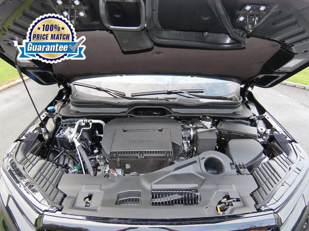 new 2025 Honda Pilot car, priced at $47,912