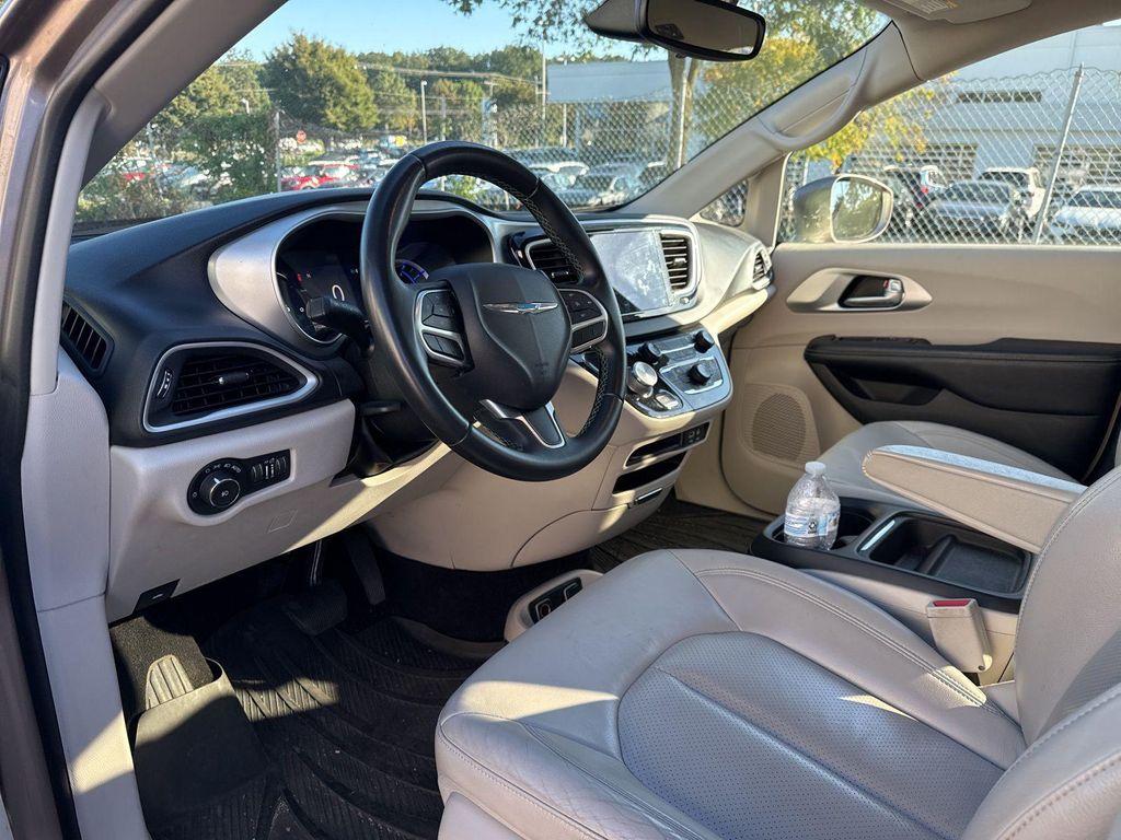 used 2018 Chrysler Pacifica Hybrid car, priced at $14,490