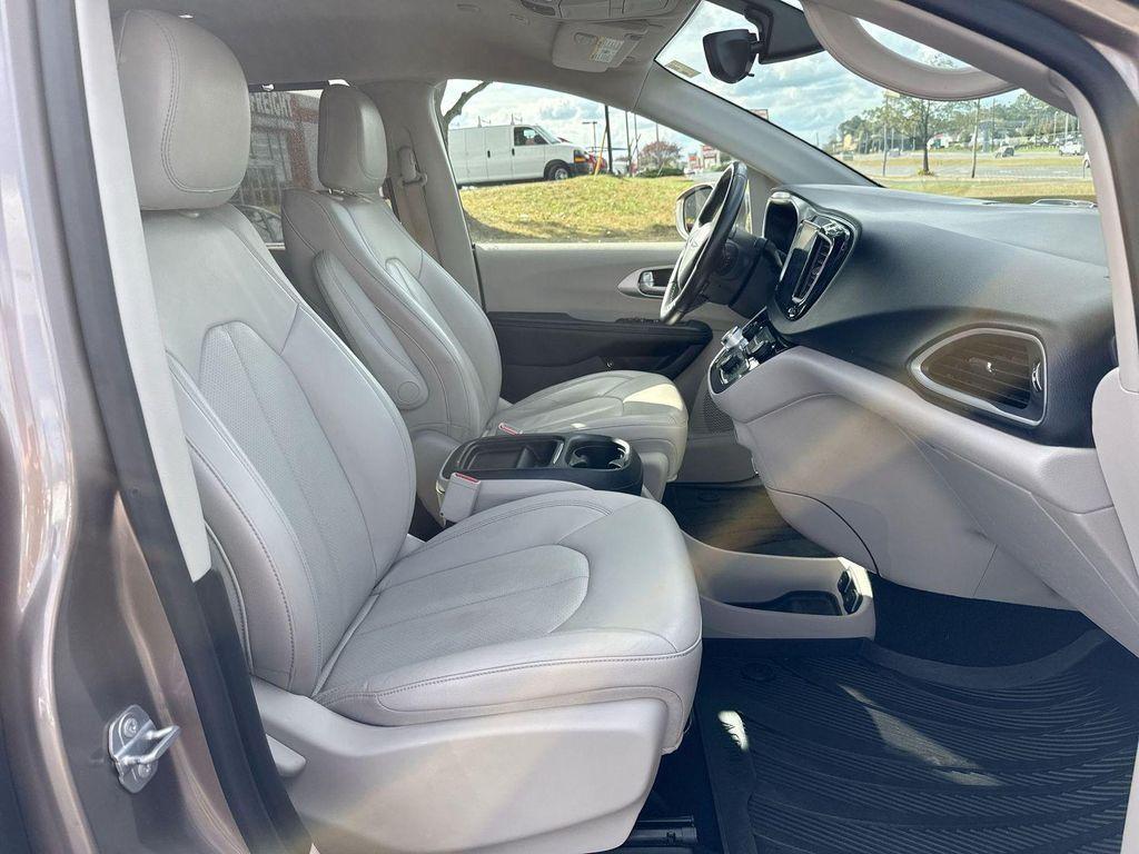 used 2018 Chrysler Pacifica Hybrid car, priced at $13,990