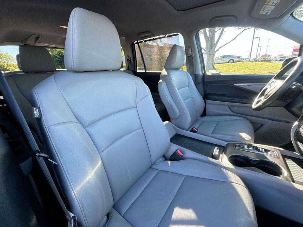 used 2022 Honda Pilot car, priced at $29,490