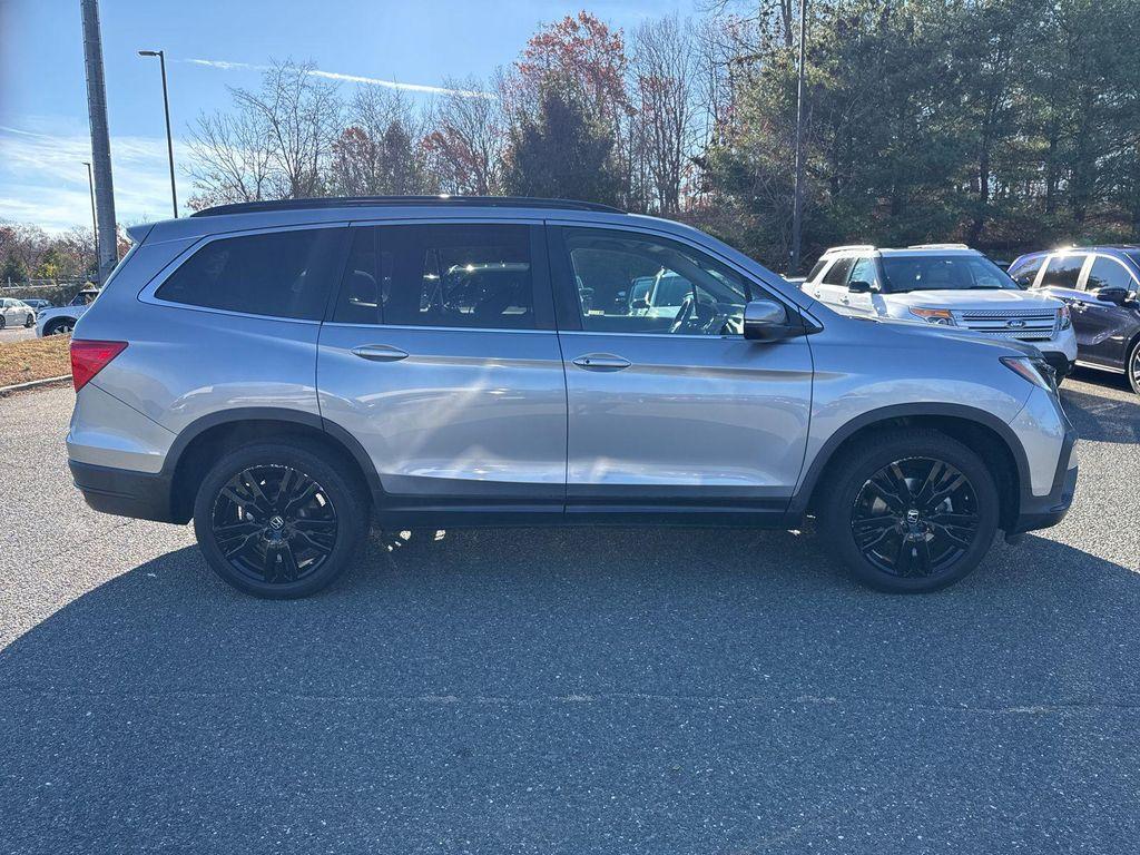 used 2022 Honda Pilot car, priced at $29,290