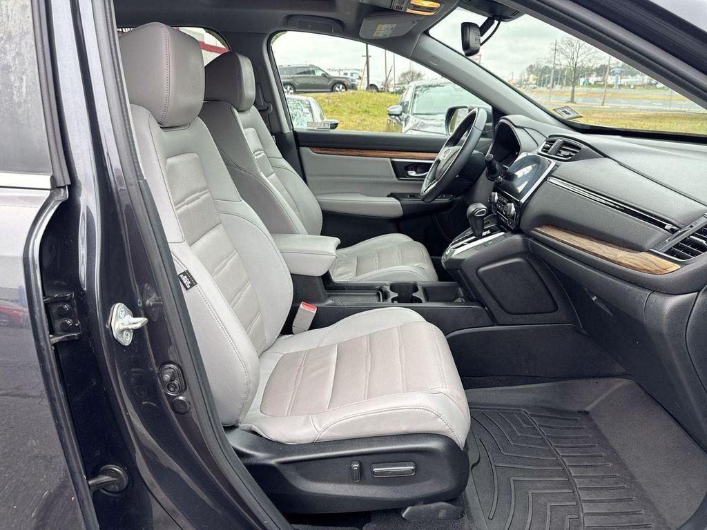 used 2019 Honda CR-V car, priced at $17,290