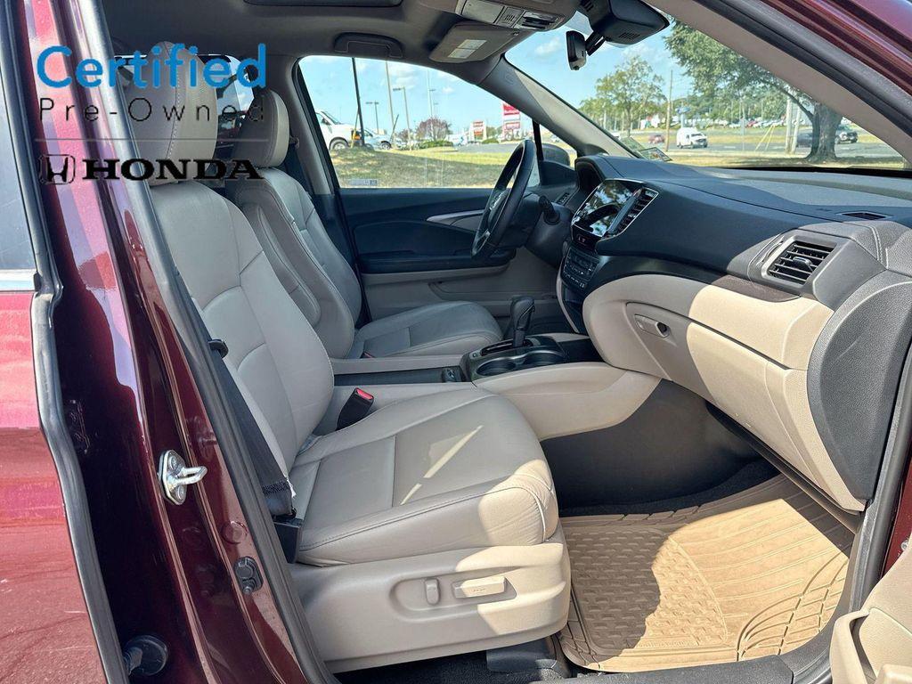 used 2020 Honda Pilot car, priced at $25,000