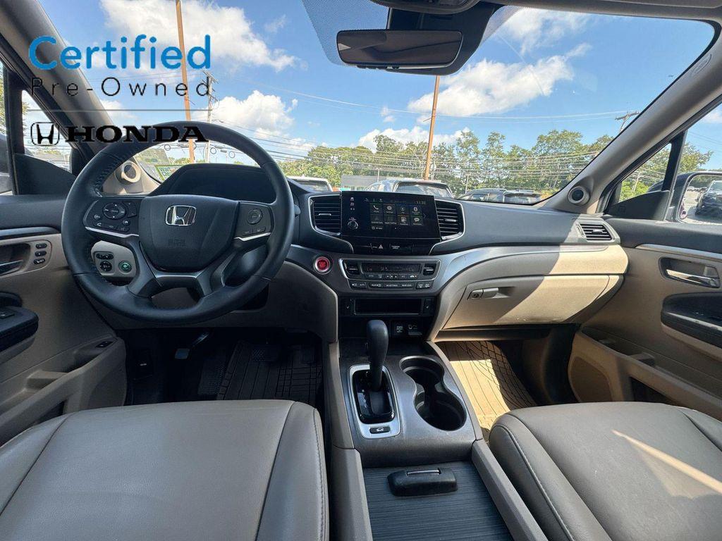 used 2020 Honda Pilot car, priced at $25,000