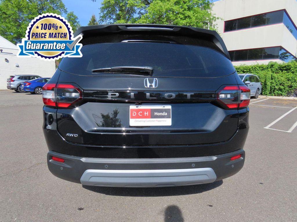 new 2025 Honda Pilot car, priced at $44,594