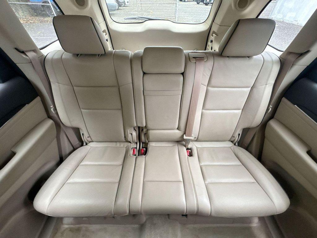 used 2015 Jeep Grand Cherokee car, priced at $10,990