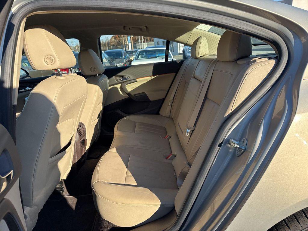 used 2011 Buick Regal car, priced at $7,500