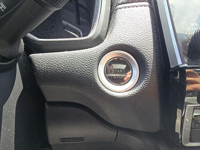 used 2022 Honda CR-V car, priced at $27,900