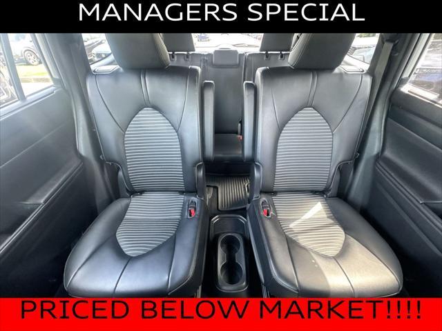 used 2023 Toyota Highlander car, priced at $33,300