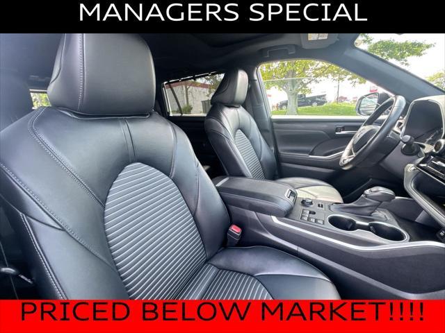 used 2023 Toyota Highlander car, priced at $33,300