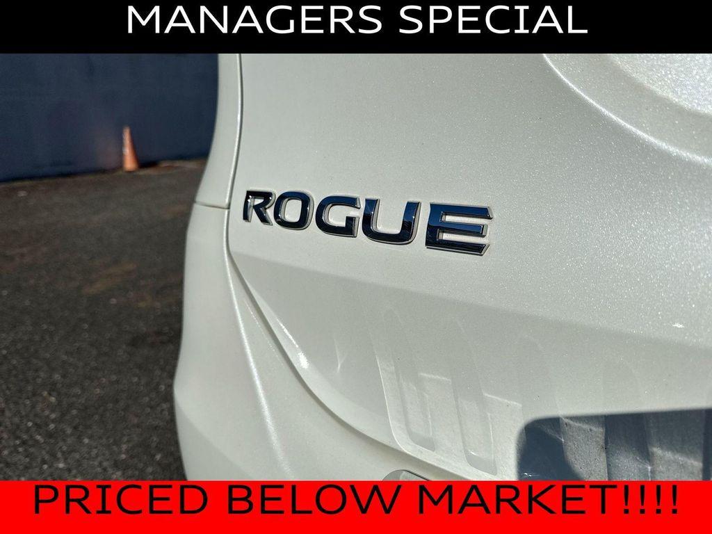 used 2016 Nissan Rogue car, priced at $8,290