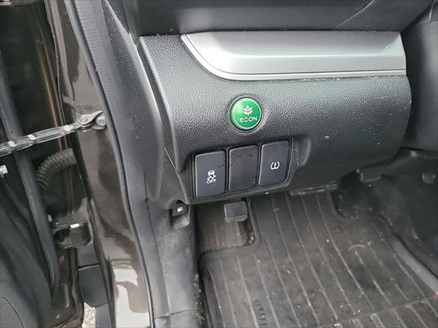 used 2015 Honda CR-V car, priced at $12,622