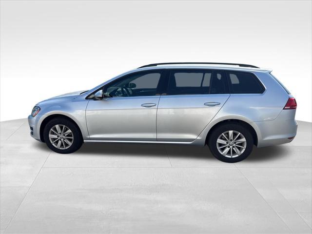 used 2015 Volkswagen Golf SportWagen car, priced at $10,896