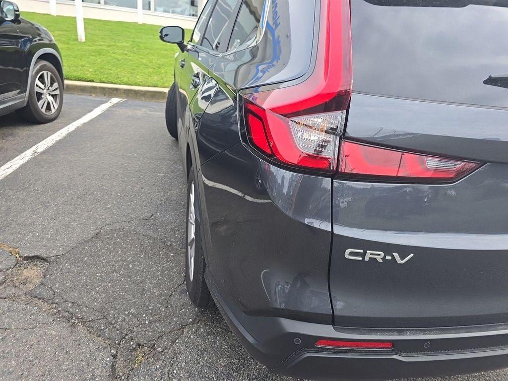 used 2023 Honda CR-V car, priced at $30,790