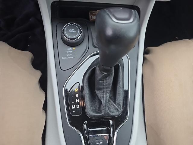 used 2020 Jeep Cherokee car, priced at $14,500