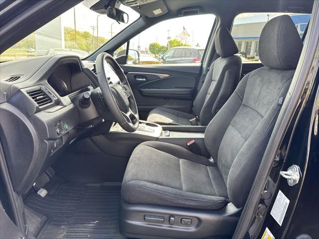 used 2022 Honda Pilot car, priced at $28,329
