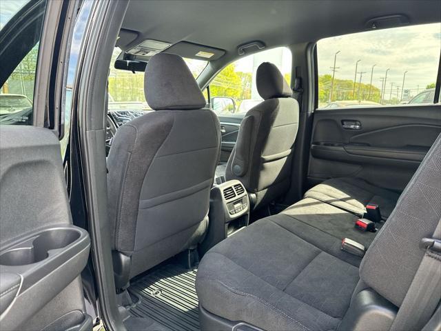 used 2022 Honda Pilot car, priced at $28,329