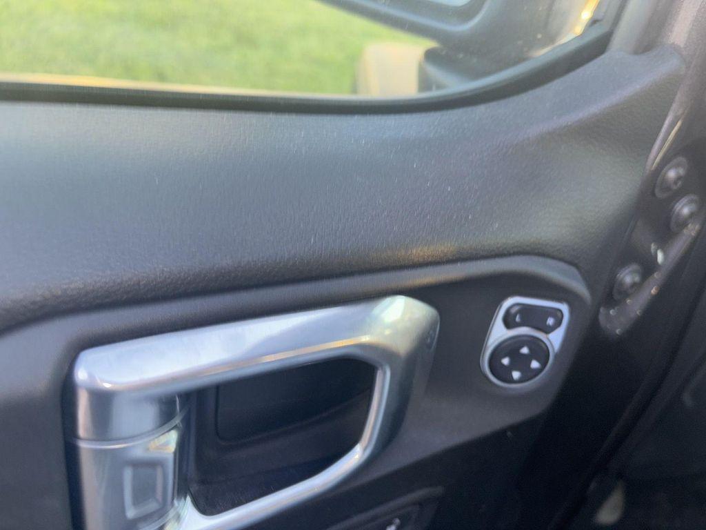 used 2021 Jeep Wrangler Unlimited car, priced at $27,490