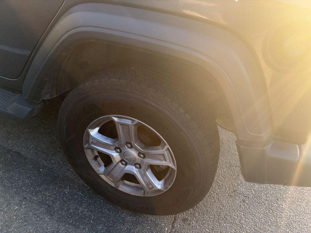 used 2021 Jeep Wrangler Unlimited car, priced at $27,490