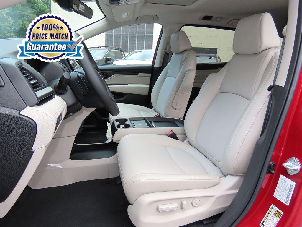 new 2026 Honda Odyssey car, priced at $43,454