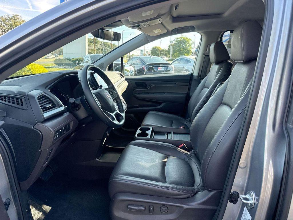 used 2023 Honda Odyssey car, priced at $33,590