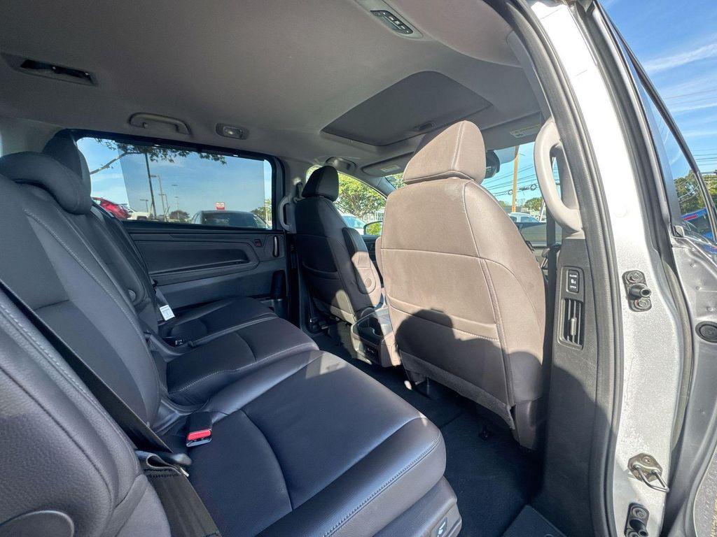 used 2023 Honda Odyssey car, priced at $33,590
