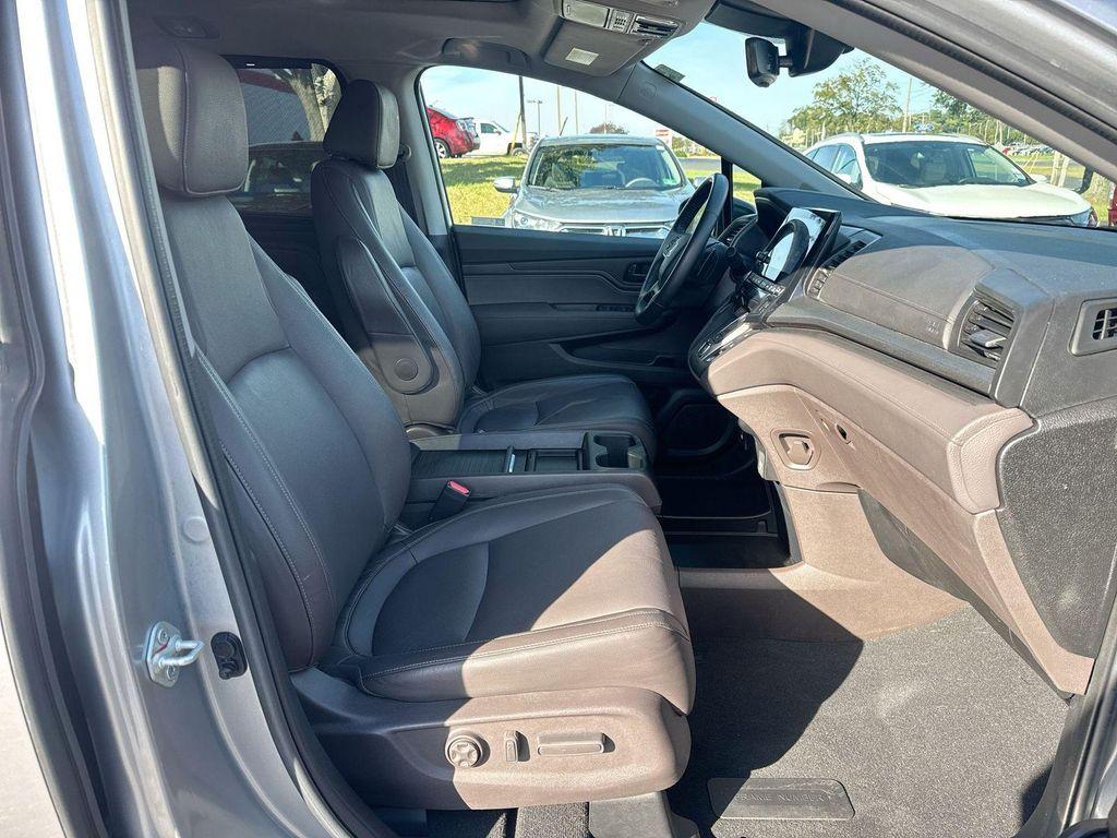 used 2023 Honda Odyssey car, priced at $33,590