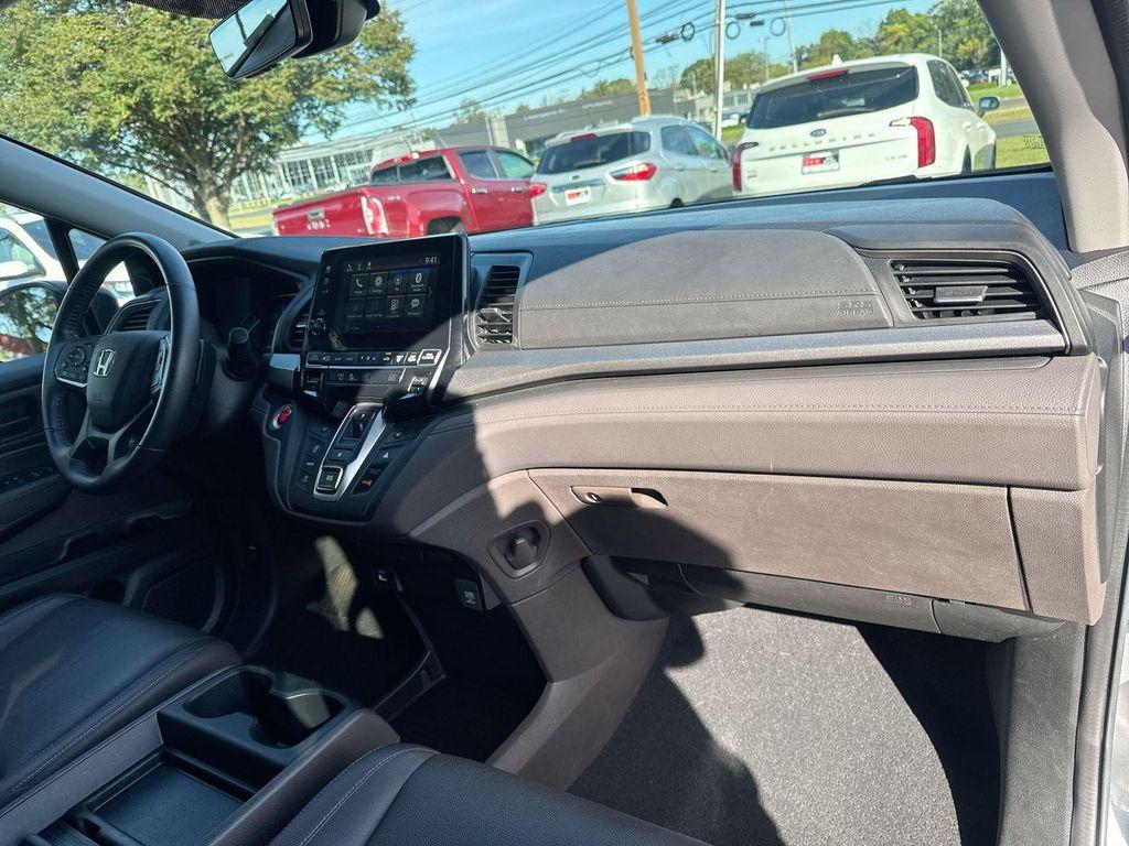 used 2023 Honda Odyssey car, priced at $33,590